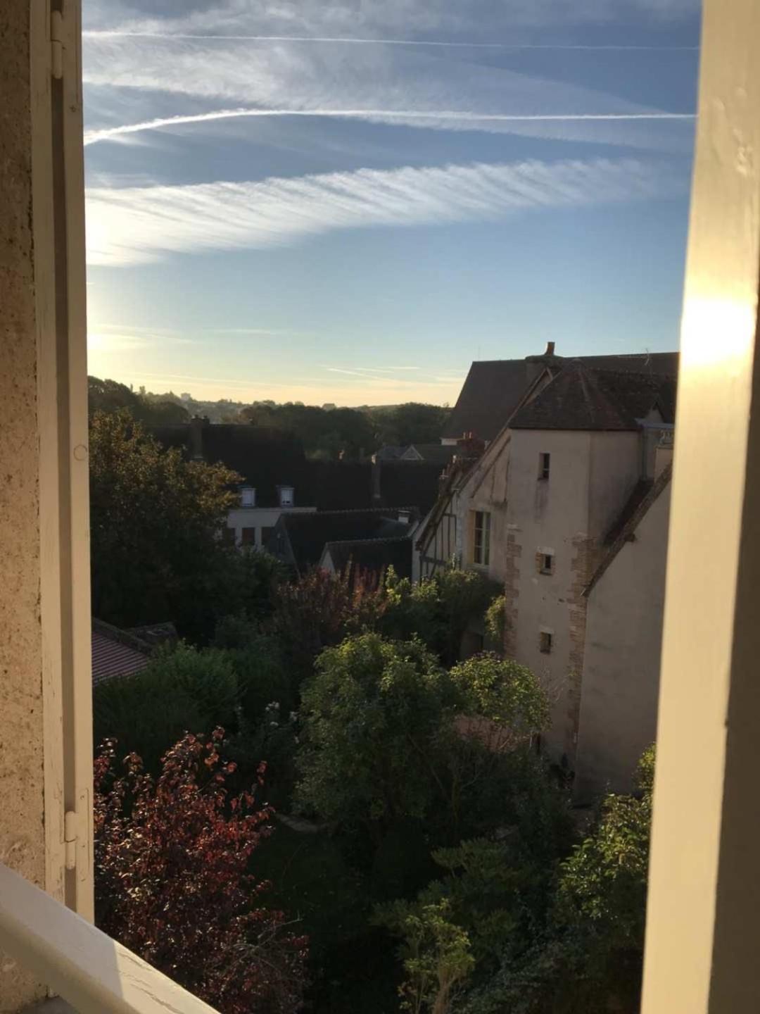 T3 De 55M2 Au Centre De Chartres Avec Parking Apartamento Exterior foto